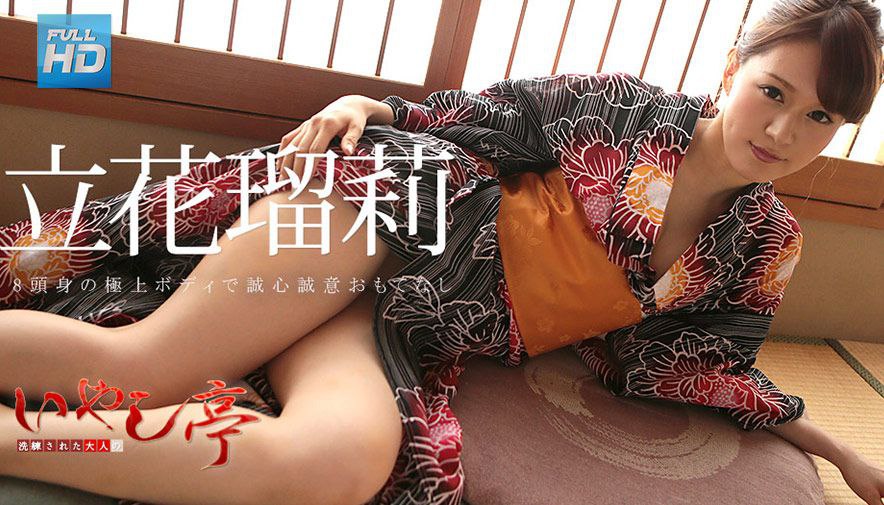 18岁梦涵：来舔我小笼包，来个鸡巴大的操我，求求你用力用力，这么一点精液你逗我呢，你他喵的我都没爽够了，不想自慰啦！